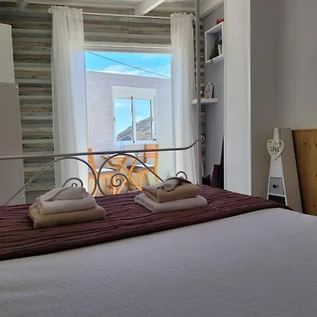 Hikers Haven Courtyard Apartment Tamaimo Tenerife El Molledo Exterior photo
